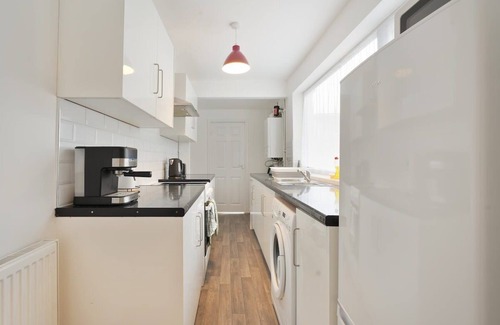 Grimsby House | Grimsby City Centre stay