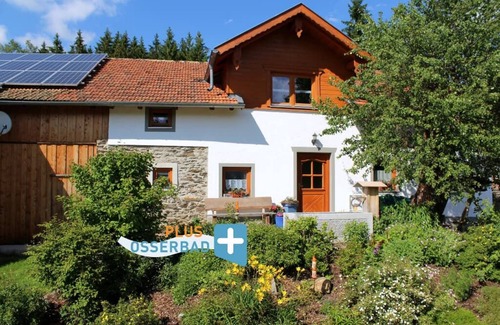 Lam Apartment | Großzügige und urige Ferienwohnung am Fuße des Ossers