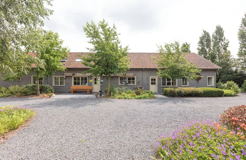 Poeke House | Groepsaccommodatie Het Eiken Huis
