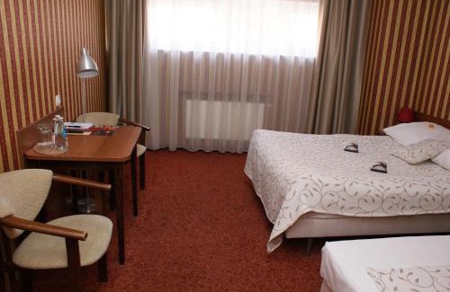 Malbork Hotel | Grot Hotel