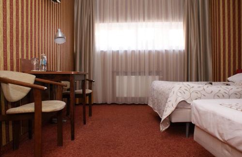 Malbork Hotel | Grot Hotel