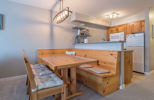 Silver Star Mountain Condo | Ground Floor Creekside Condo - Bike right to your door - BBQ, A/C - Pet Friendly