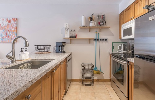 Silver Star Mountain Condo | Ground Floor Creekside Condo - Easy in and out for Biking or Skiing