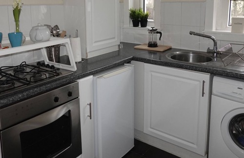 Blantyre Apartment | Ground floor apartment with free Parking and wifi