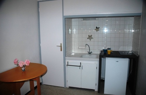 Salses-le-Chateau Cottage | ground floor 2 people - terrace & garden - semi outdoor Jacuzzi - 15mn