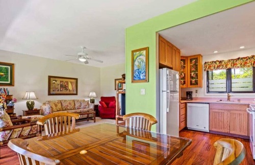 Lihue Condo | Ground-Floor Ocean View W/Lanai–Kaha Lani #105