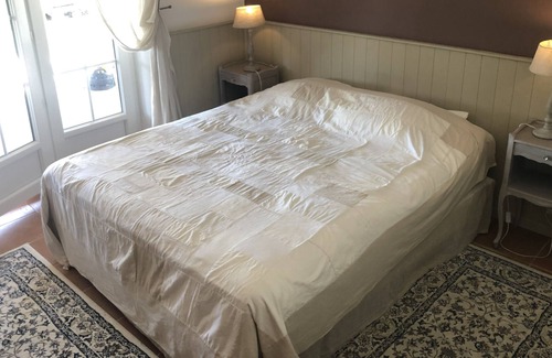 Peissonnel Cottage | Ground floor old restored sheepfold, swimming pool, 30 minutes from Sainte Maxime, absolute calm.