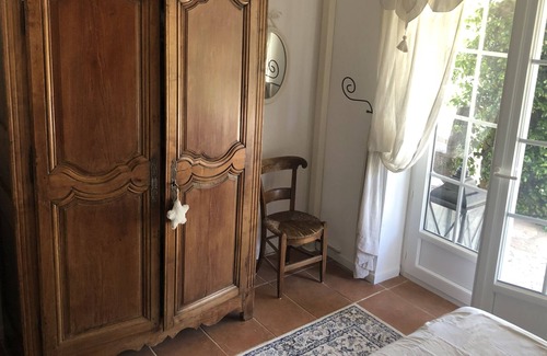 Peissonnel Cottage | Ground floor old restored sheepfold, swimming pool, 30 minutes from Sainte Maxime, absolute calm.