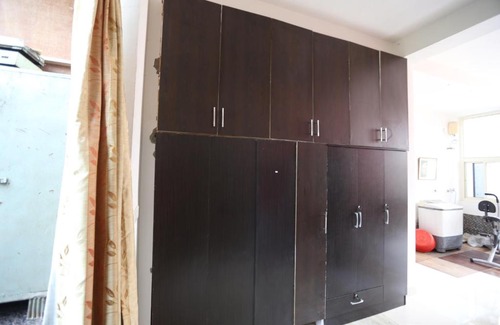 New Delhi Bed & Breakfast | GROUP FRAME