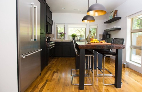 Chestnut House | Group friendly location near downtown activities, long term availability