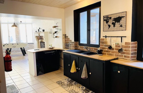 Lusignan House | Group gîte near Futuroscope and Poitiers. Pets allowed
