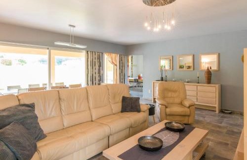 Saint-Nexans House | Group Getaway in Saint-Nexans