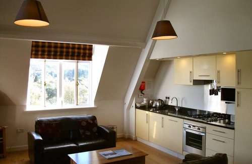Fort Augustus Apartment | Gruinyards - The Best Views Of Loch Ness - Short-break and Last Minute Discounts