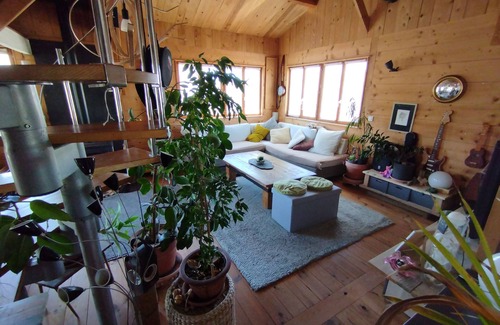 Gruissan Plage Ski Chalet | Gruissan plage, 100 m from the beach, sea view 4 people, atypical chalet!