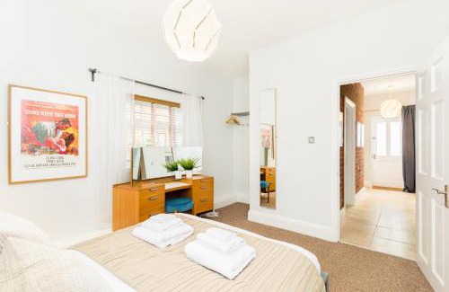Little Malvern Apartment | Grundy's Lane Apartments