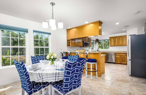 Seguin House | Guadalupe River Access | Large Yard | Private Deck