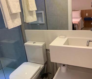 Canto do Mar Apartment | GUARAJUBA SUMMER FLAT 108 Flat Beira Mar na melhor localização de Guarajuba Faça Tudo a pé sem precisar de carro