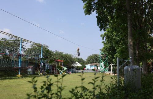 Nelamangala Resort | Gubbi Goodu Green Resort