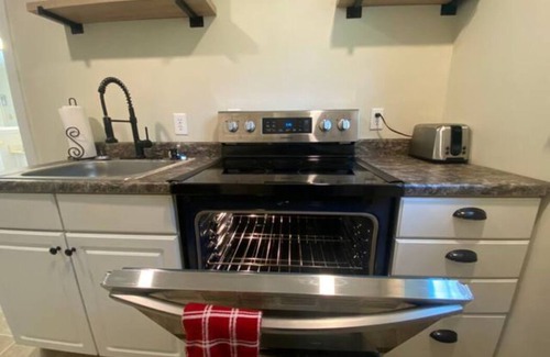 South Rosemary House | Guest apartment at Historic home on 30 acres only minutes from Lake Gaston