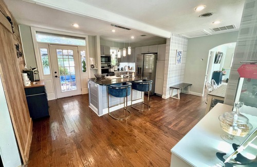Sun Bay South House | Guest favorite! South Tampa Home - Close to the Bay & Beaches! Great location!
