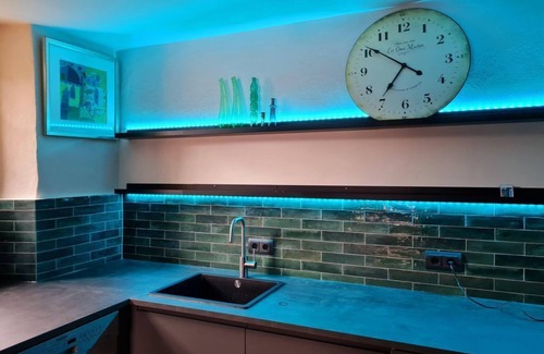 Vendersheim Apartment | Guest.Haus im Fachwerk - ÜB Apartment/Bathroom&Bedroom, Kitchen, Dining room