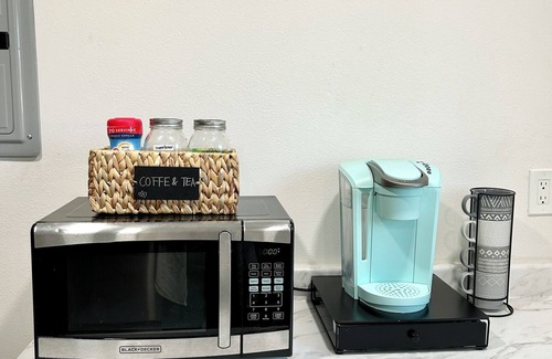Norwalk House | Guest house 1bed-1bath in between DTLA and Orange County.