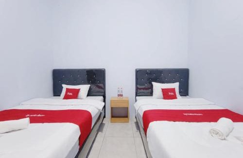 Pekalongan House | Guest House AA Syariah by Hello Room