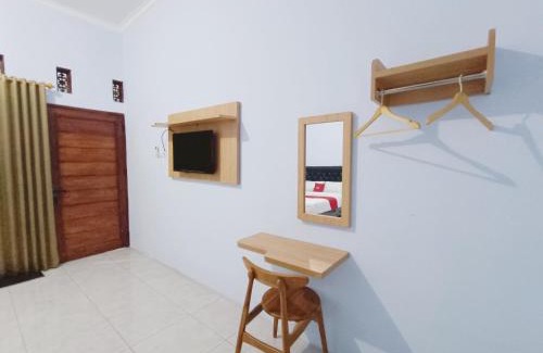 Pekalongan House | Guest House AA Syariah by Hello Room