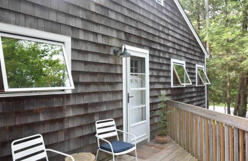 Sunapee House | Guest House at Water's Edge