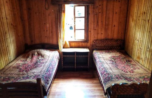 Ushguli Apartment | Guest House Buba