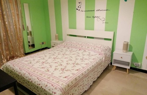 San Fruttuoso House | Guest House 'Céline' with Balcony, Wi-Fi and Air Conditioning