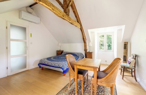 Nivillac Bed & Breakfast | Guest House 'Chambre D'hôtes Kerdary' with Shared Garden, Wi-Fi and Air Conditioning