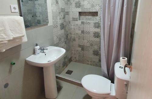 Lazi House | Guest House Damjana