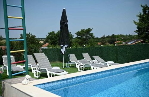 Bozhichen House | Guest House ERIDA