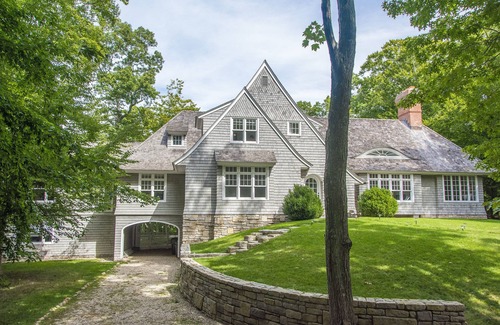 Amagansett North House | Guest House Estate 60 Ft Pool