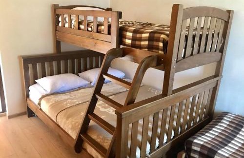 Omalo House | Guest House Gordila