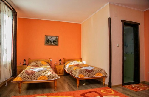 Orehovo House | Guest House Konakat