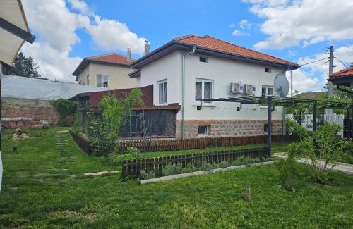 Belogradchik House | Guest house Medina