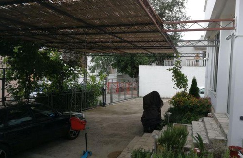 Lazi House | Guest House Mudresa