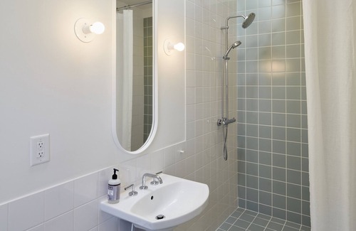 Downtown Bed & Breakfast | Guest House Raleigh - Adults Only