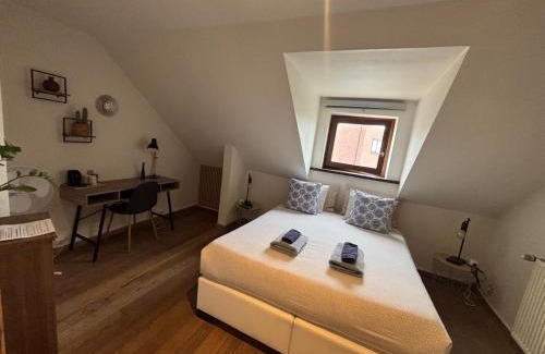 Meise House | Guest house Time to Escape