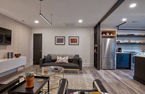 Charlotte House | Guest house · Ultra Modern open w/retractable glass garage door