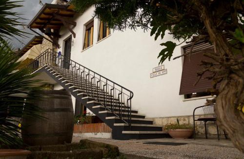 Salo Bed & Breakfast | Guest House Villa de Ros