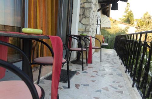 Salo Bed & Breakfast | Guest House Villa de Ros