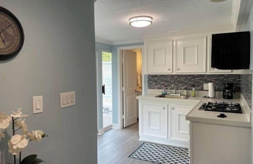Katy House | Guest Suite C near Katy Mills