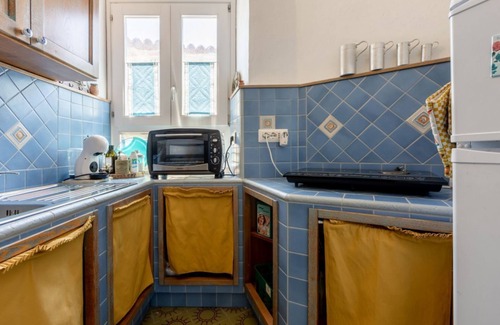 Laconi Apartment | GuestHost - La Meridiana