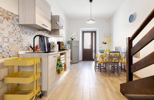 Selargius Apartment | GuestHost - My Little Pink House