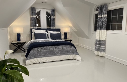 North Bellport House | Guesthouse duplex apartment with gorgeous pool & gardens!