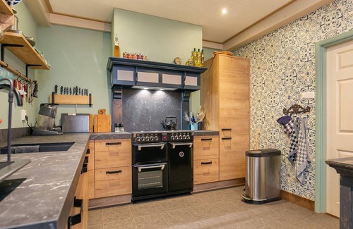 Ternaard House | Guesthouse Friesland Ternaard near Heritage
