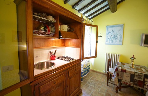 Bosco Apartment | Guesthouse il Glicine in family villa